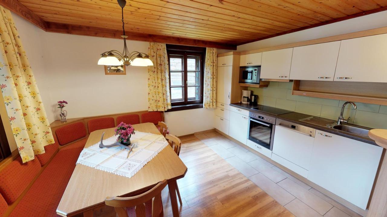 Familienparadies Wolfgangbauer Heiligenblut am Großglockner Exterior foto